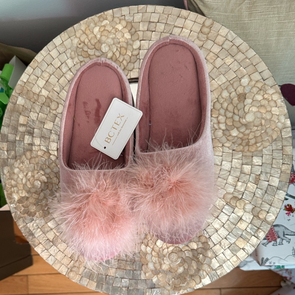 BCBGeneration Blush Pink Fluffy Slippers